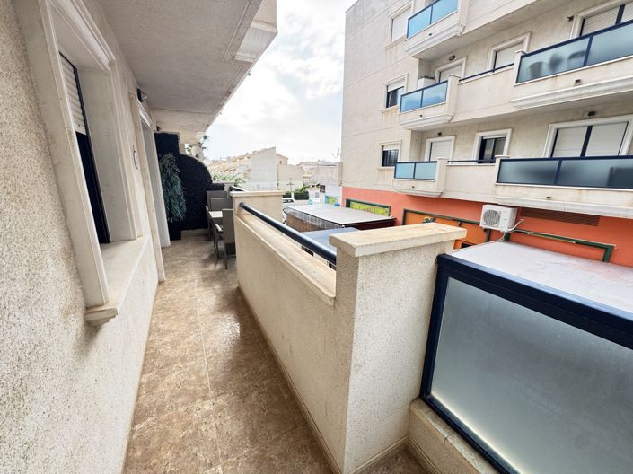 Image No.17-2 Bed Apartment for sale