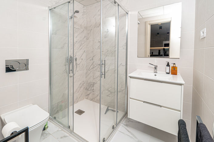 Image No.19-2 Bed Apartment for sale