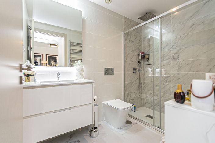 Image No.25-2 Bed Apartment for sale