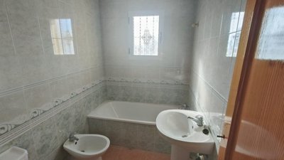 o1j85pevk348a8c83np73f1m1525