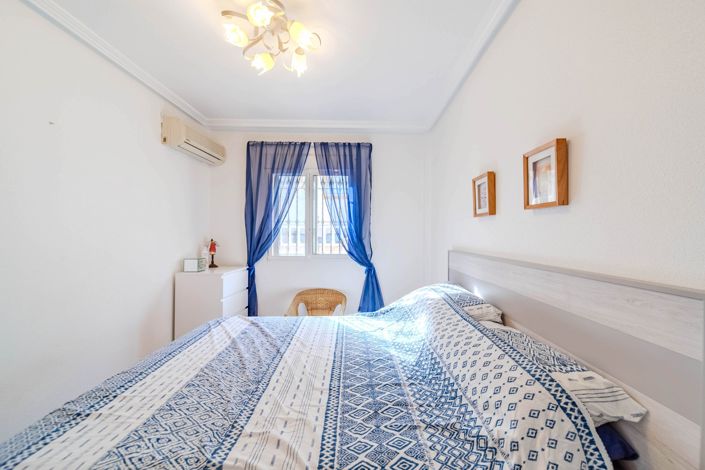 Image No.14-2 Bed Bungalow for sale