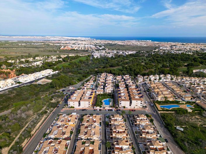 Image No.22-2 Bed Bungalow for sale