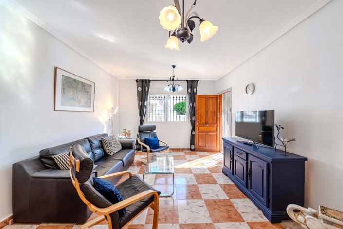 Image No.8-2 Bed Bungalow for sale