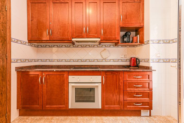 Image No.13-3 Bed Townhouse for sale