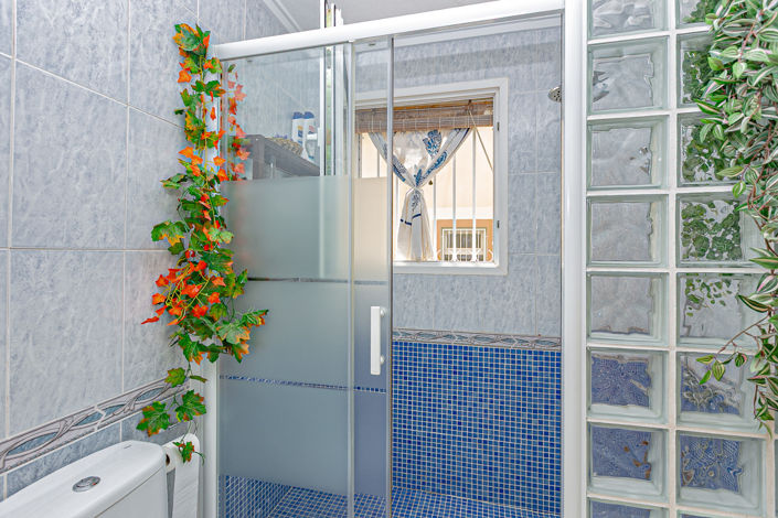 Image No.19-2 Bed Bungalow for sale