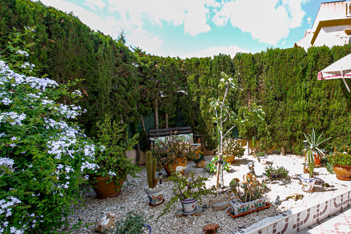 Image No.24-2 Bed Bungalow for sale