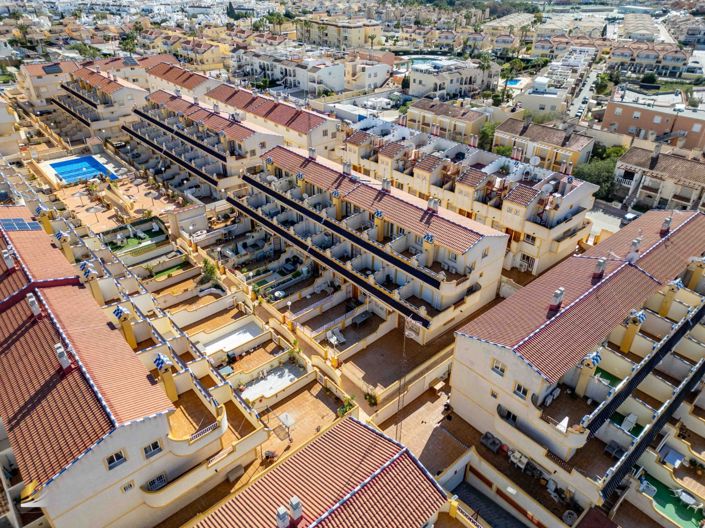 Image No.3-3 Bed Townhouse for sale