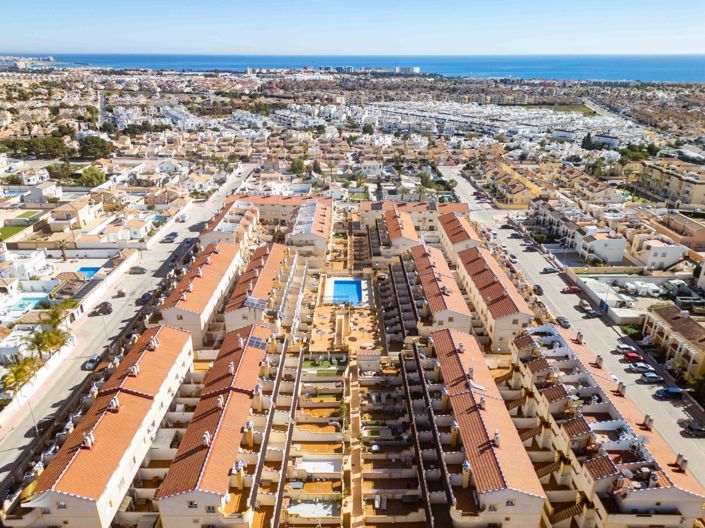 Image No.5-3 Bed Townhouse for sale