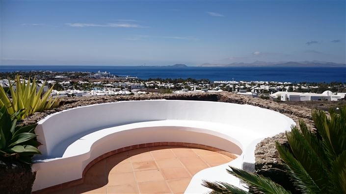 Image No.14-5 Bed House for sale