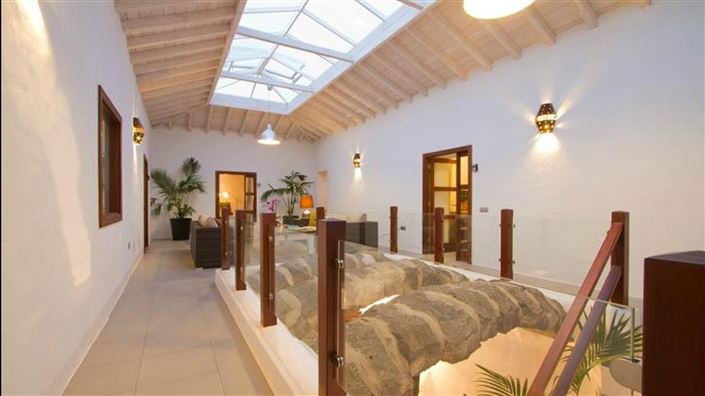 Image No.5-6 Bed House for sale