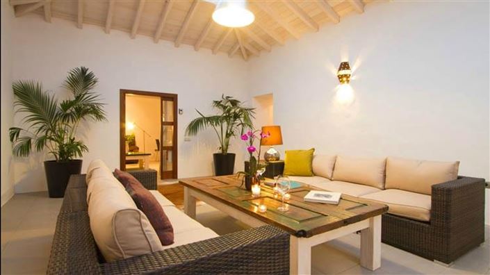 Image No.7-6 Bed House for sale