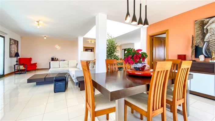 Image No.11-5 Bed Villa for sale