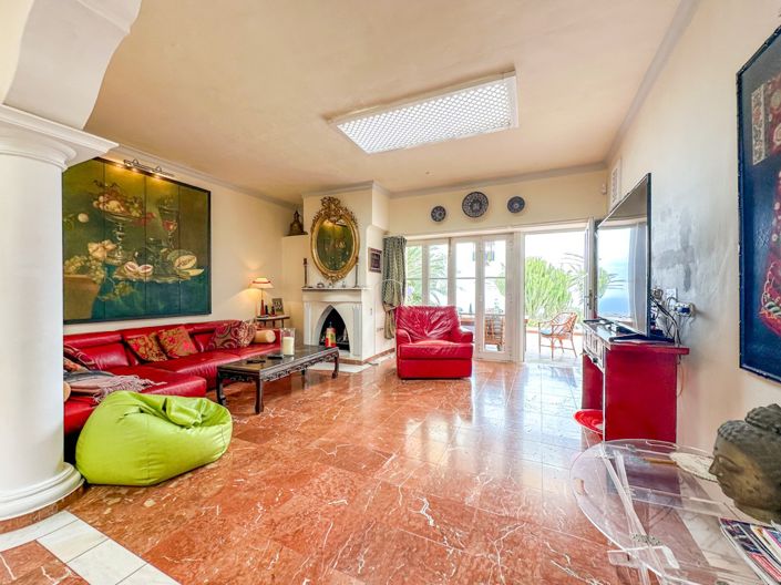 Image No.11-6 Bed Villa for sale