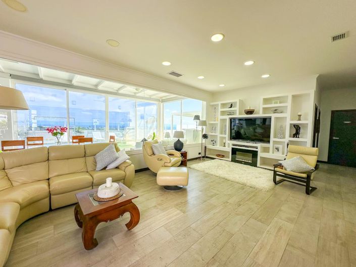 Image No.4-4 Bed Villa for sale