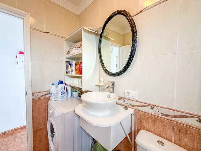 Image No.18-1 Bed Apartment for sale