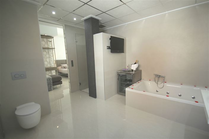 Image No.7-3 Bed Villa for sale