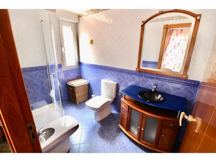 Image No.19-4 Bed Villa for sale