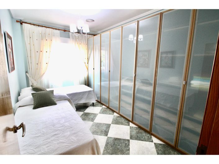 Image No.20-4 Bed Villa for sale