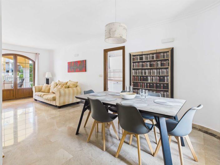 Image No.3-2 Bed Townhouse for sale