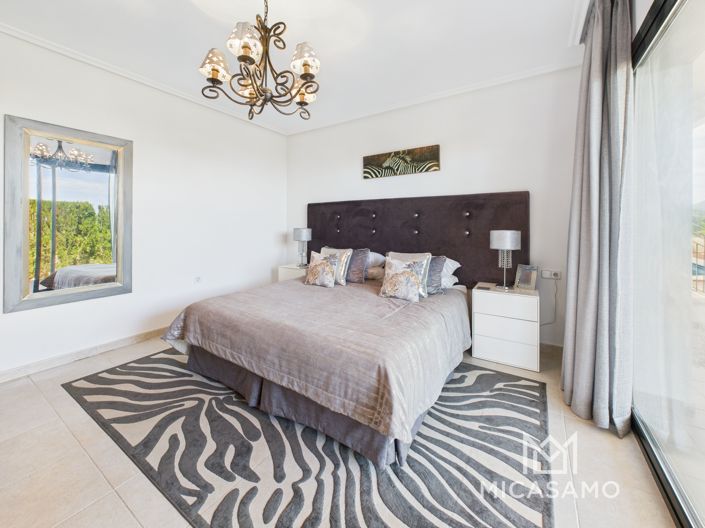 Image No.19-5 Bed Villa for sale