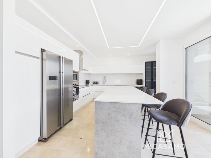 Image No.28-5 Bed Villa for sale