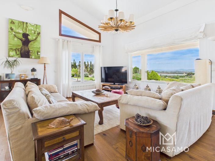 Image No.18-4 Bed Villa for sale