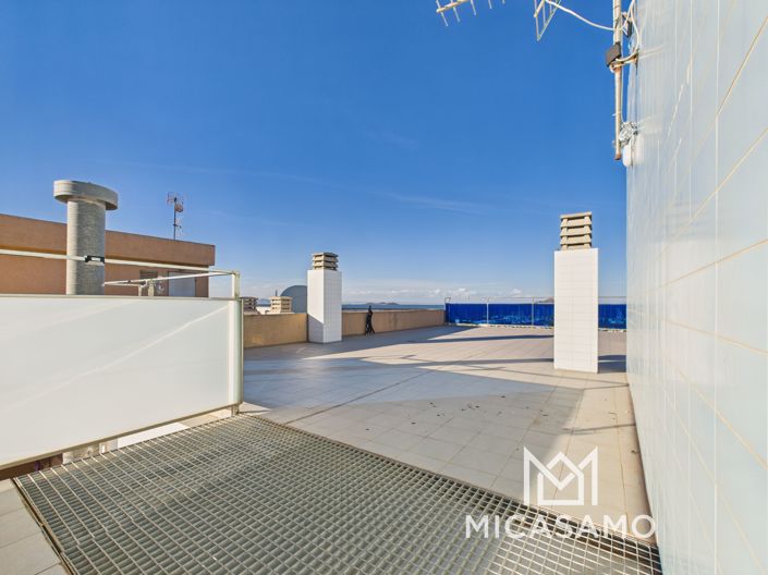 Image No.20-3 Bed Apartment for sale