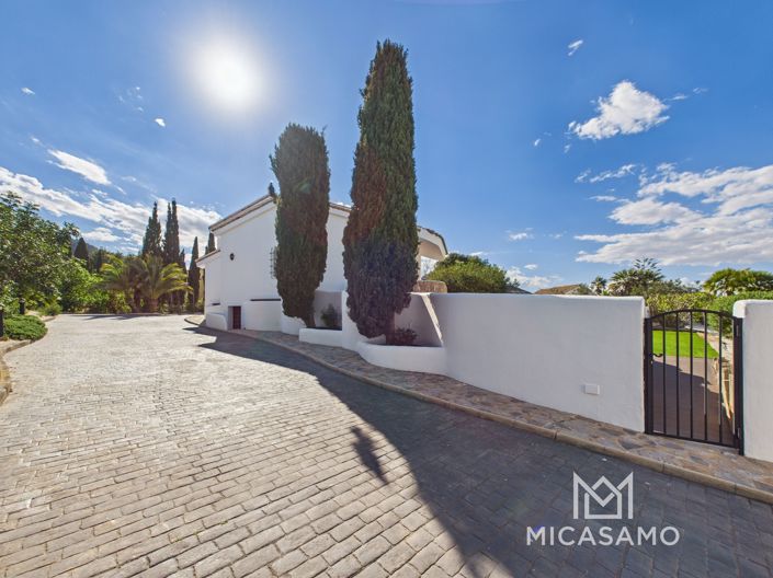 Image No.13-7 Bed Villa for sale