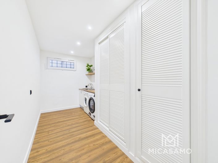 Image No.21-7 Bed Villa for sale