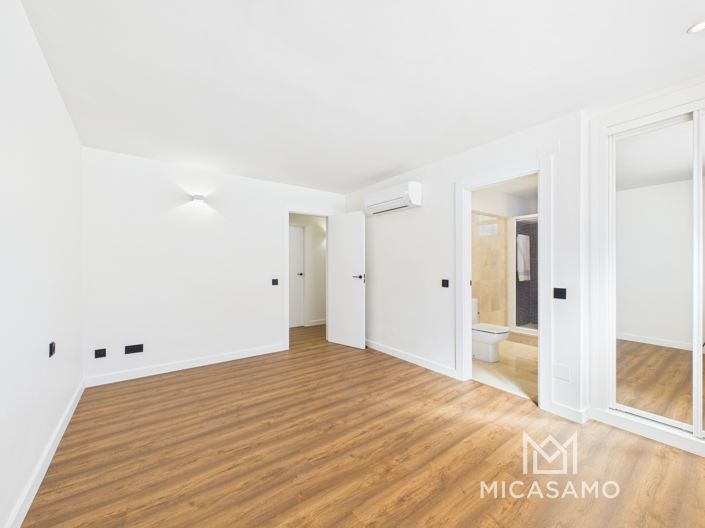 Image No.23-7 Bed Villa for sale