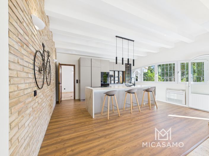 Image No.49-7 Bed Villa for sale