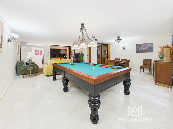 Image No.12-5 Bed Villa for sale