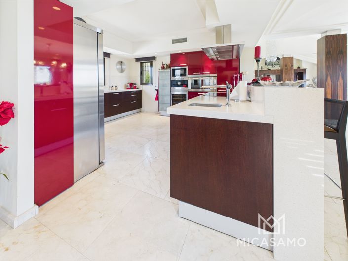 Image No.14-5 Bed Villa for sale