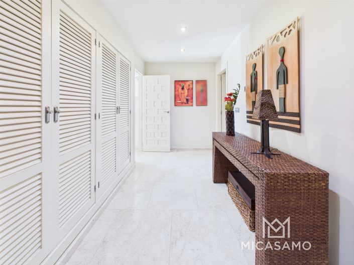 Image No.27-5 Bed Villa for sale