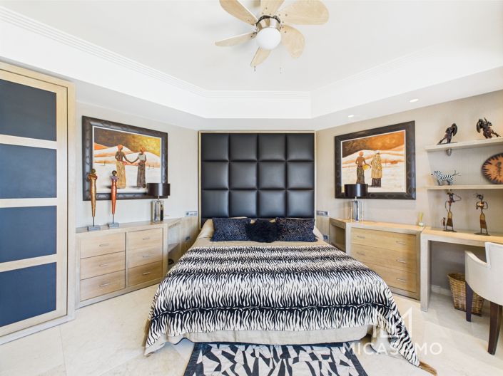 Image No.36-5 Bed Villa for sale