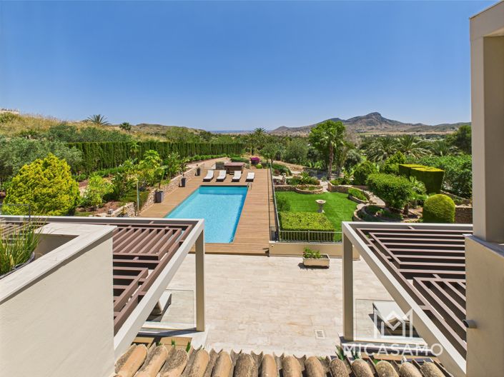 Image No.37-5 Bed Villa for sale