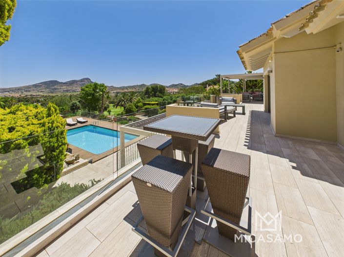 Image No.40-5 Bed Villa for sale