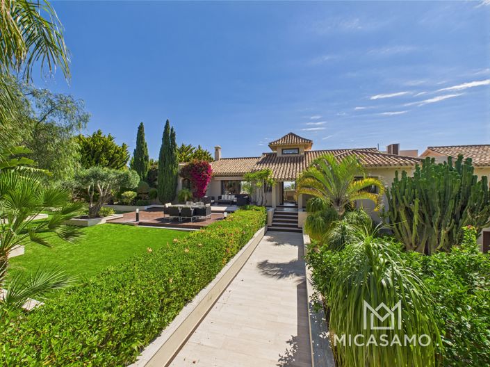 Image No.50-5 Bed Villa for sale