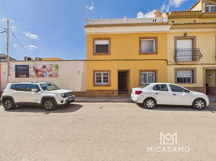 Image No.18-5 Bed Villa for sale