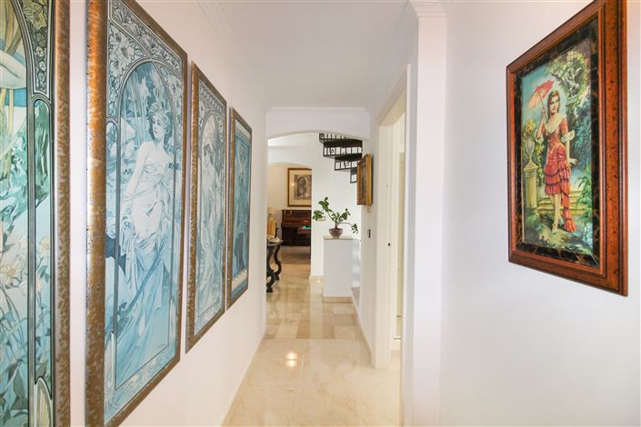 Image No.22-5 Bed Villa for sale