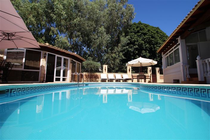 Image No.2-5 Bed Villa for sale