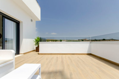 7709villainorihuela240225112449vbg83