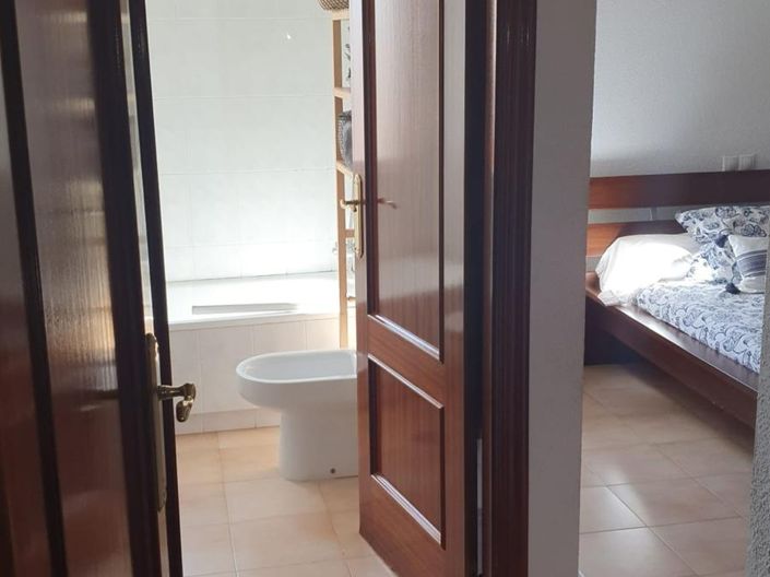 Image No.22-7 Bed Villa for sale