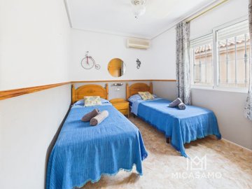 9826spacious3bedroomtownhouseintheestrelladem