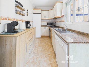 9826spacious3bedroomtownhouseintheestrelladem