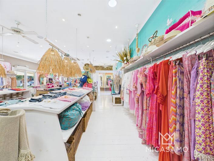 Image No.11-1 Bed Commercial for sale