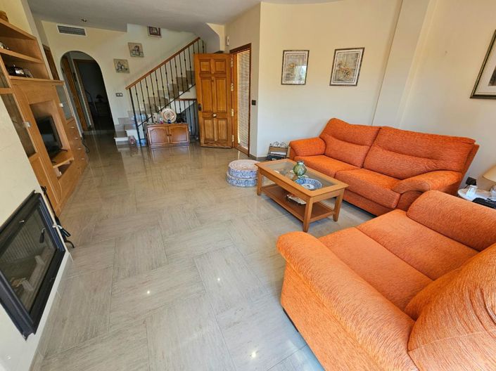 Image No.10-3 Bed Villa for sale