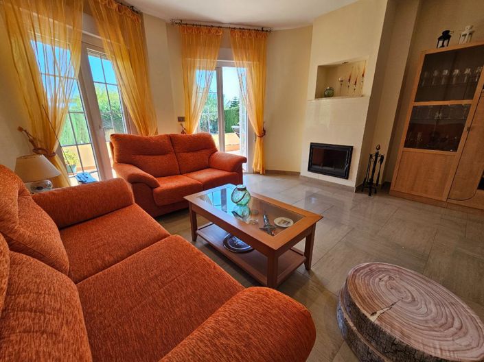 Image No.9-3 Bed Villa for sale