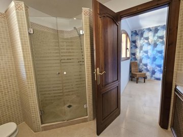 6282threebedroomsemidetachedvillainlamangaclu