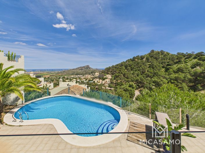 Image No.1-3 Bed Villa for sale